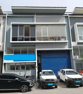 dijual gudang bizhub 52 cocok untuk gudang dan kantor
