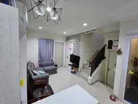 RUMAH HOOK CLUSTER TESLA GADING SERPONG SIAP HUNI