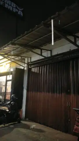 Di jual cepat
Ruko di Percetakan Negara raya
Salemba
Lokasi strategis