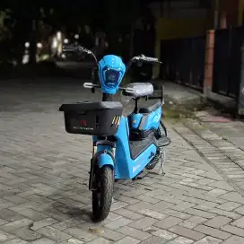 PROMO SEPEDA LISTRIK TERMURAH DI BUMI CUMA 3.099.000 SAJA 