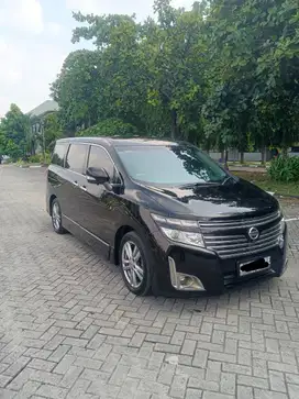 Nissan Elgrand 2011 Bensin