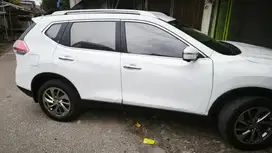 NISSAN XTRAIL T32 PUTIH  PEMAKAIAN JANUARI 2016