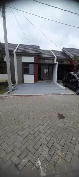 Disewakan rumah di Telaga Legok Tangerang