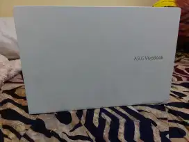 Laptop Asus vivobook S13
