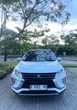 MITSUBISHI ECLIPS CROSS ULTIMATE AT 1.5 PUTIH 2019 BANDUNG MATIC