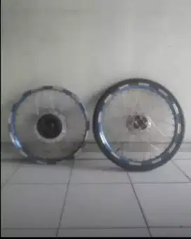 Velg Beat Karbu Ring 17 Akron Spain Dual Tone