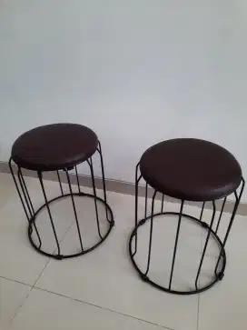 Kursi bakso bulat dengan spon dan kaki besi