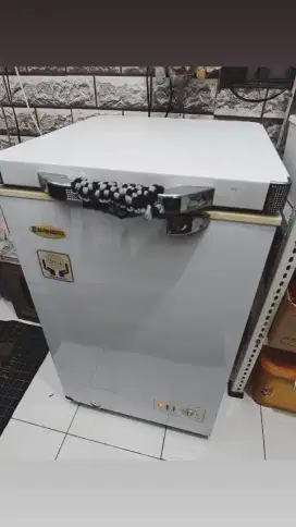 Freezer/Kondisi sangat baik
