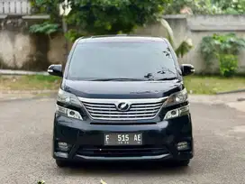 TOYOTA VELLFIRE 2.4 AT 2010 HITAM TERAWAT