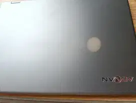 Laptop Advance 360 stylus