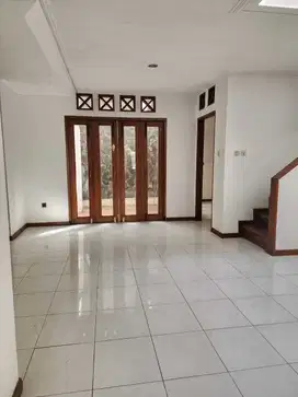 Rumah Terawat Siap Huni di Pasirluyu