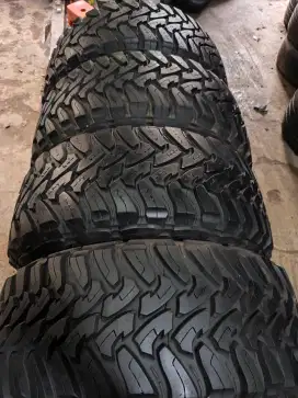 Toyo open country 35 x 12.50 R20