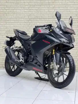 TERMURAH‼️ Honda CBR 150R 2021 Facelift Black Favorite - Dava Mustika