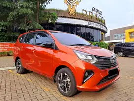 DAIHATSU SIGRA R 1.2 AT MATIC 2024 ORANGE KM 22RB