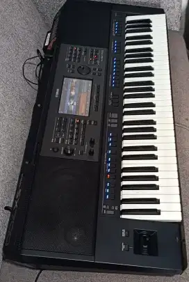 Yamaha psr-sx700