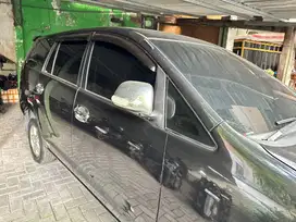 Toyota Kijang Innova 2006 Bensin