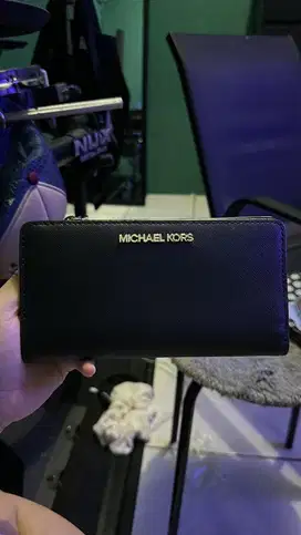 Dompet Michael Kors