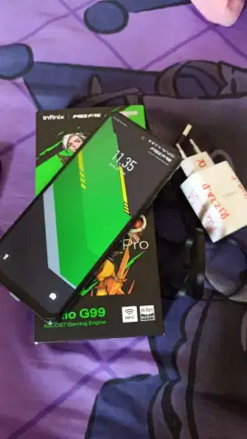 INFINIX HOT 40 Pro 8/256