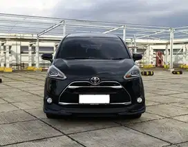 Toyota Sienta 1.5Q AT 2017