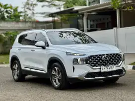 Santafe 2.2 D prime 2023 Putih (Aha Gallery)