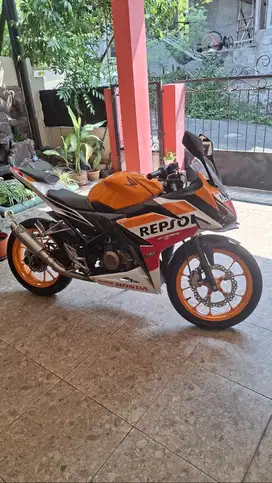 HONDA CBR 150 tahun 2019