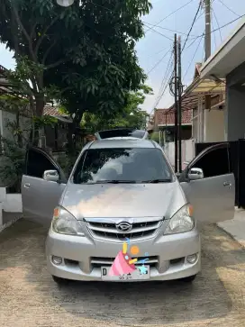 Mobil Xenia  Silver Tangan Pertama