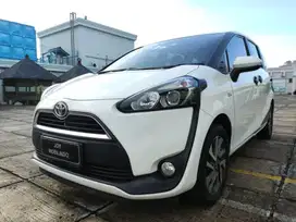 Toyota Sienta V 2018