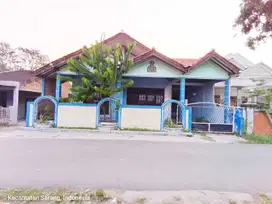 Rumah tengah kota serang pinggir jalan deket alun alun