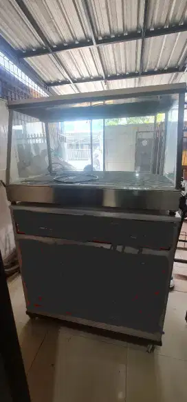 Siap Jualan.Etalase& deep fryer Fried chicken