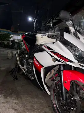 Yamaha r25 2016