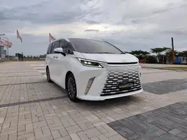TANGAN PERTAMA PAJAK PANJANG LOW KM Lexus LM350h 2024 Hybrid