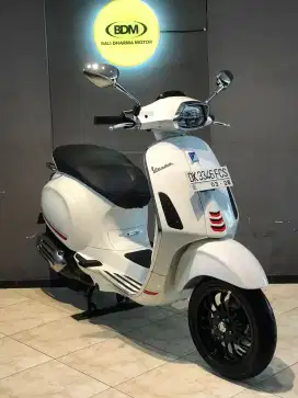 DP 5 JT/ BUNGA MENURUN 2%/ PIAGGIO VESPA SPRINT S TAHUN 2023