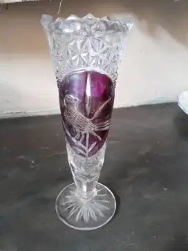 Vas bunga kristal antik