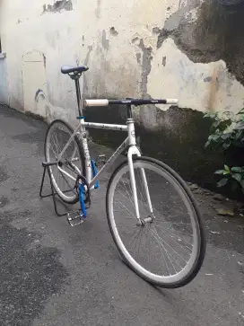 sepeda fixie classic