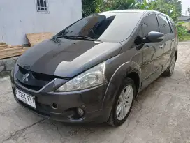 Mitsubishi Grandis GT AT Mivech