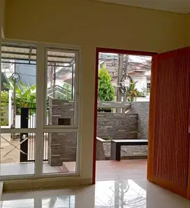 JUAL CEPAT RUMAH DI SUMAGUNG KELAPA GADING