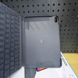 Combo Touch logitech