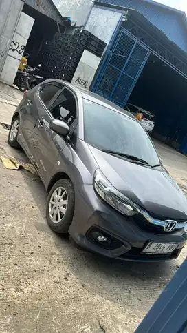 Di jual honda brio e matic 2022