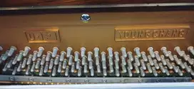 piano young chang u-121