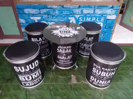 Kursi Meja Tong