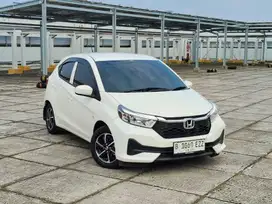 LIKE NEW ! KM 7.000 FREE SERVIS HONDA. HONDA NEW BRIO E CVT 2024 GAS
