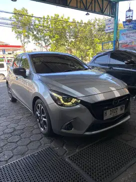 Mazda 2 R AT Skyactiv (2018)