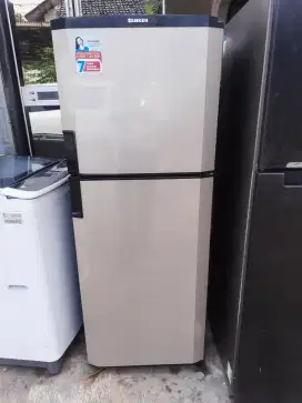 Kulkas duq pintu mrrk sanken
