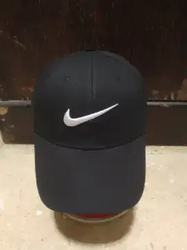 Topi Nike black original second bekas