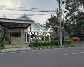 Rumah Klasik di Jalan Gunung Gunung Kawasan Ijen
