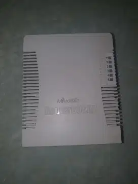 Mikrotik RouterBoard RB951Ui-2HnD