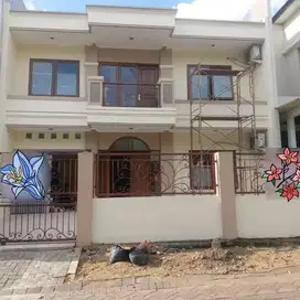 Disewakan Rumah Villa sentra raya siap huni Citraland dekat Gwalk