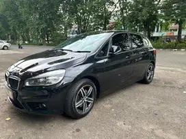 BMW 218i Active Toure 2015
