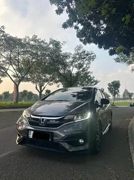 Jazz RS 2018 Facelift Matic Low KM
