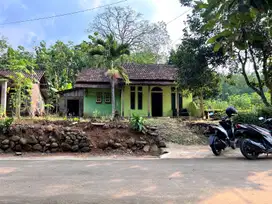 Rumah 250 Juta Udara Sejuk Karanganyar